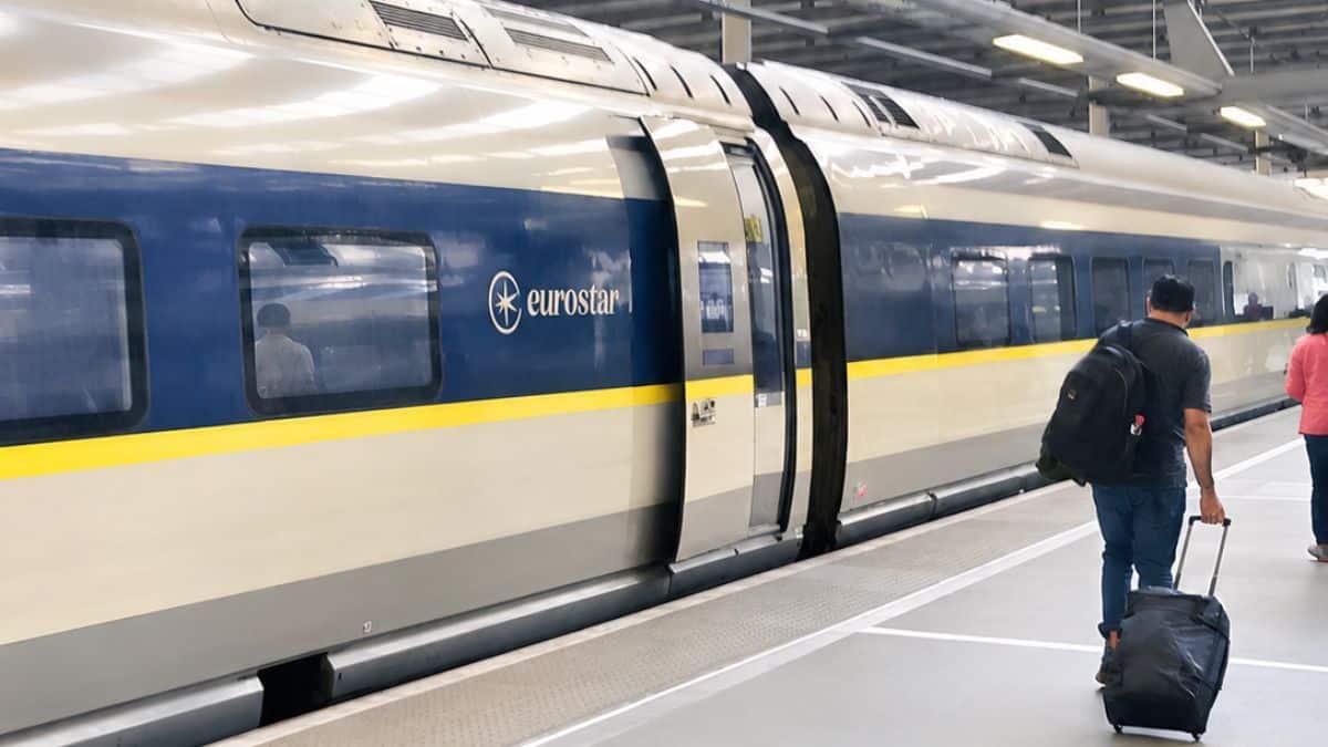 Europe Trip by Eurostar Train London to Paris