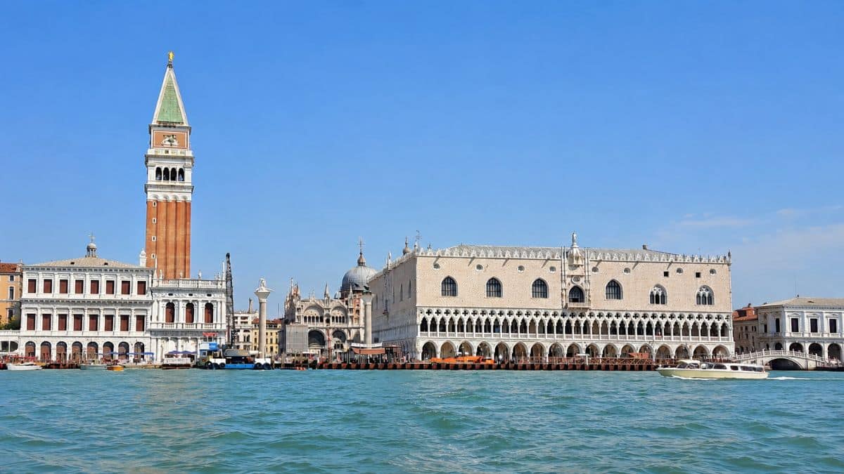 St Marks Square Venice on group tour from Rome to Amsterdam
